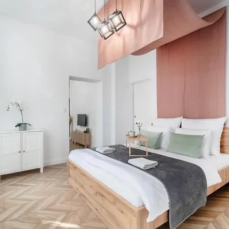 Apartamento Industrial In *