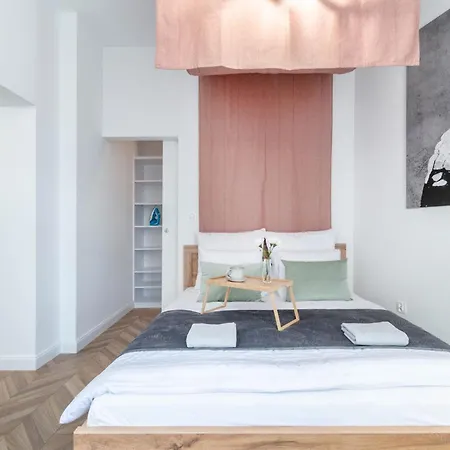 Industrial In Apartamento *