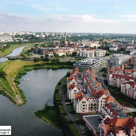 Industrial In 公寓 *