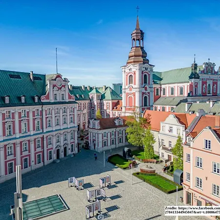 公寓 Industrial In *